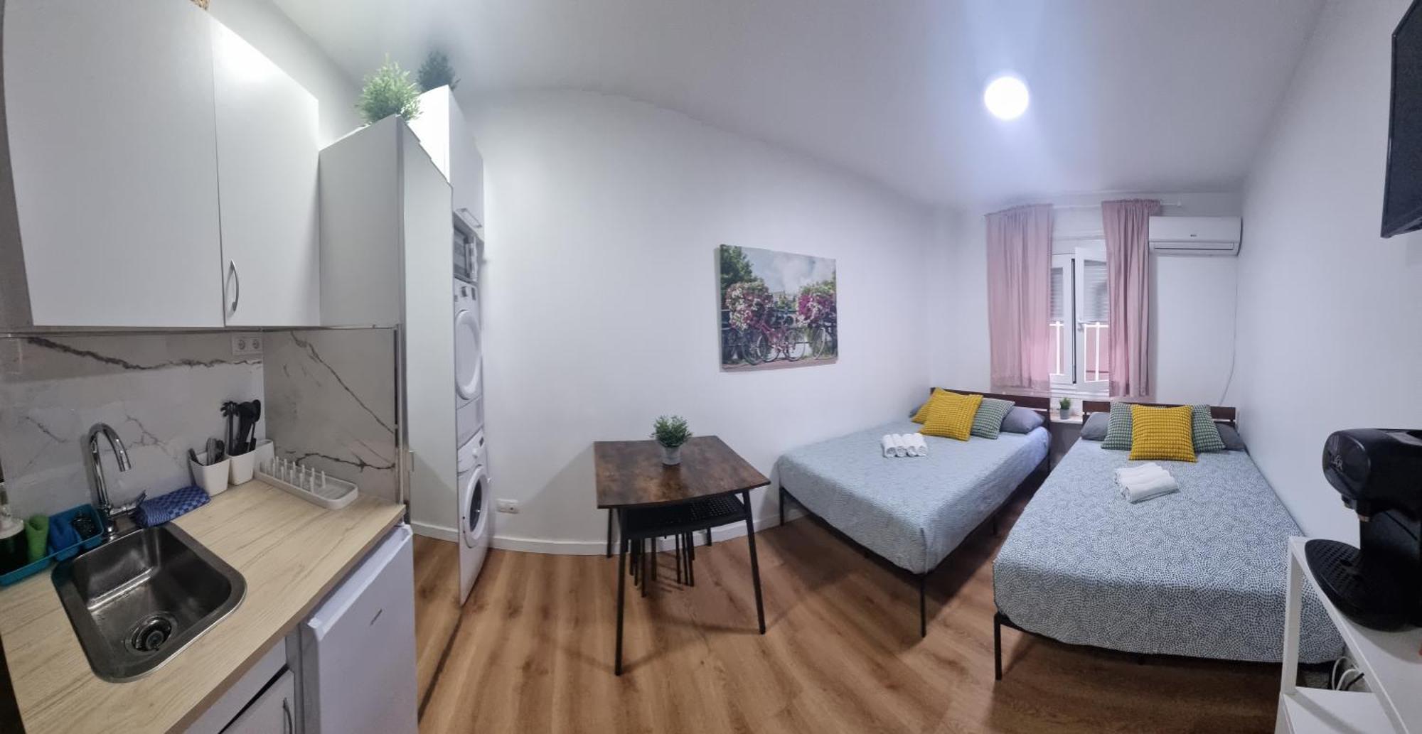 #1 Mini Studio Lovely Granvia Especial Grupos Madri Exterior foto